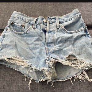 Levi’s light blue denim cut off shorts